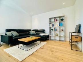 Charmantes Neubau Apartment mit großer Terrasse 30 Minuten von Zürich entfernt
